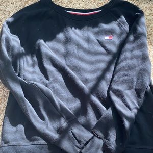 Tommy Hilfiger crewneck!